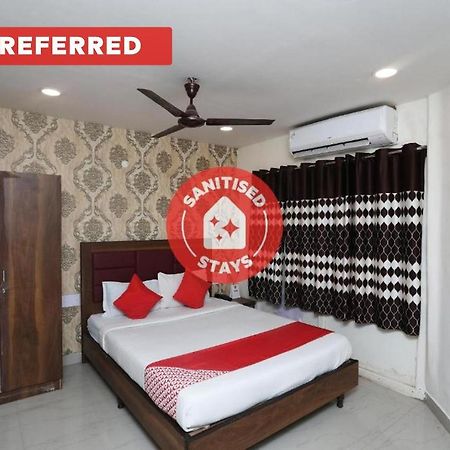 Flagship 13641 Elgin Terrace Hotel Alipur  Bagian luar foto