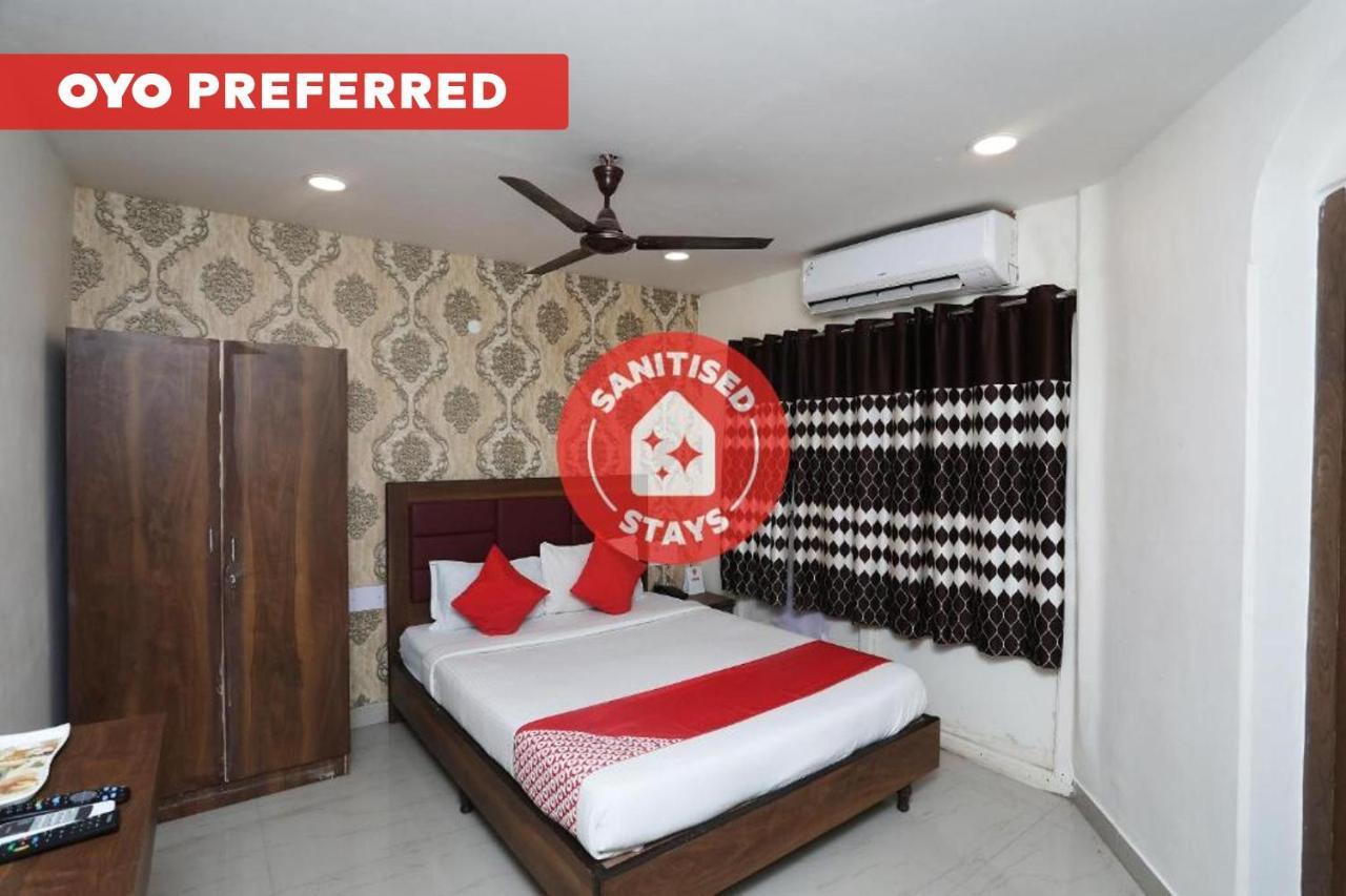 Flagship 13641 Elgin Terrace Hotel Alipur  Bagian luar foto